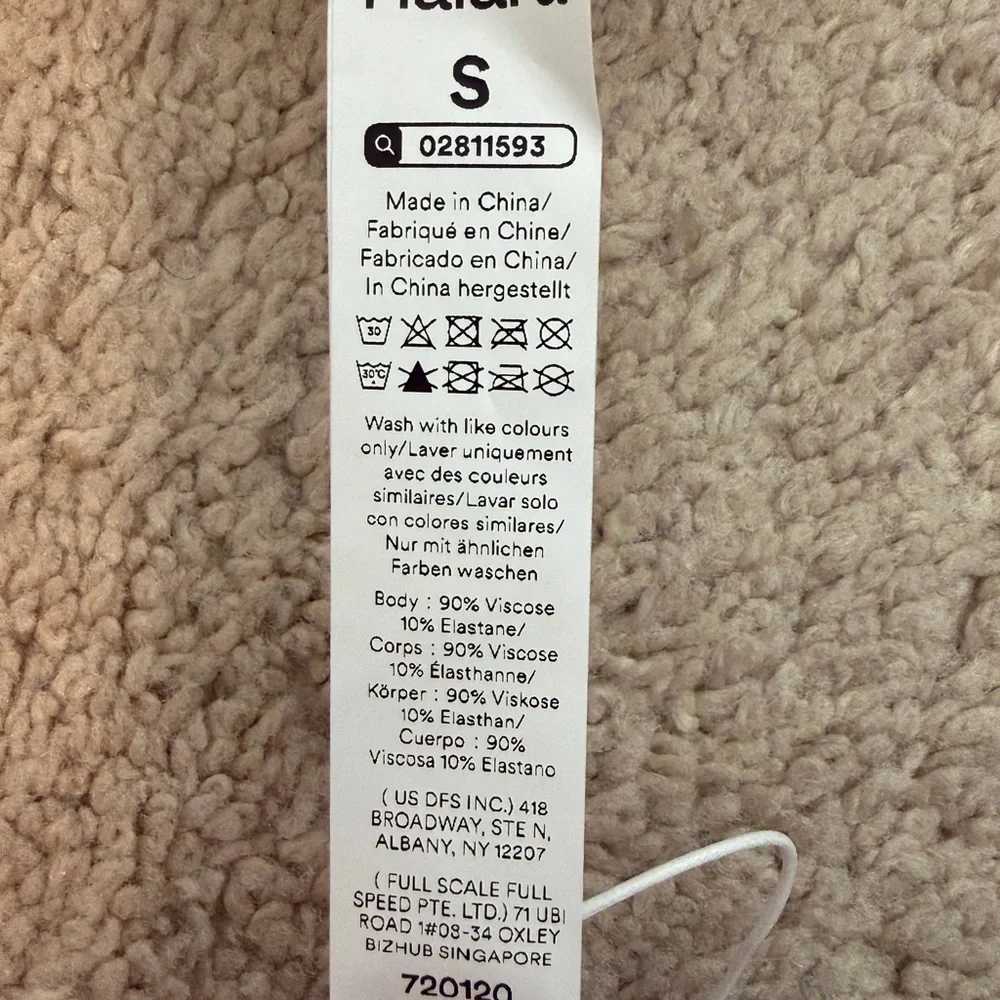 Halara NWT Women's Round Neck Batwing Sleeve Work T-Shirt White Size Small NEW - Picture 11 of 13